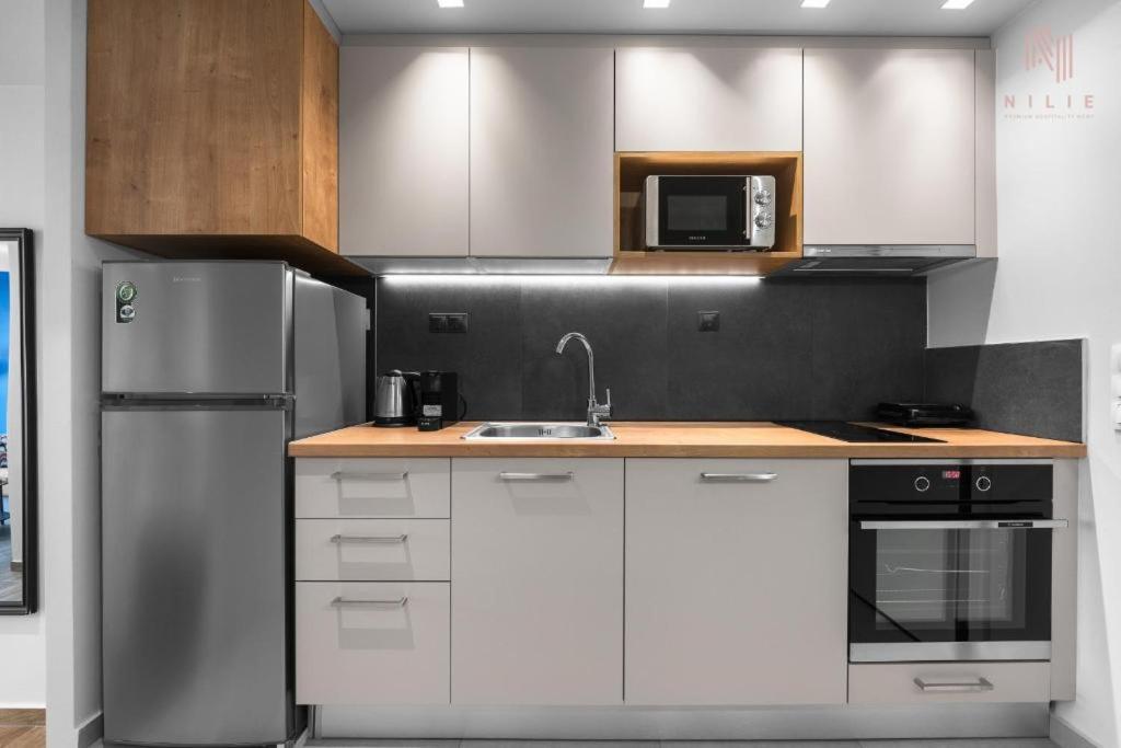 Big Apple Aprts, Nilie Hospitality Mgmt Apartment เทสซาโลนิกิ ภายนอก รูปภาพ